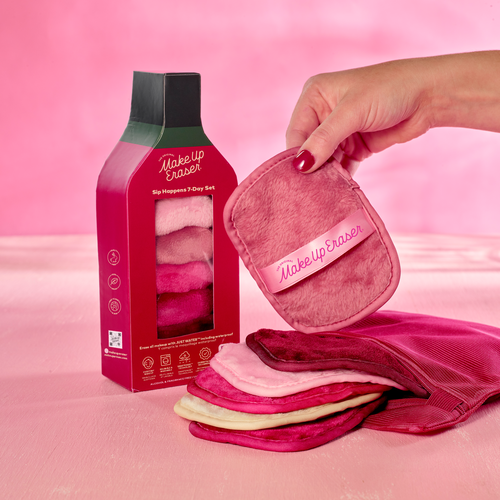 Wine_set_pick_up_hand (1)
